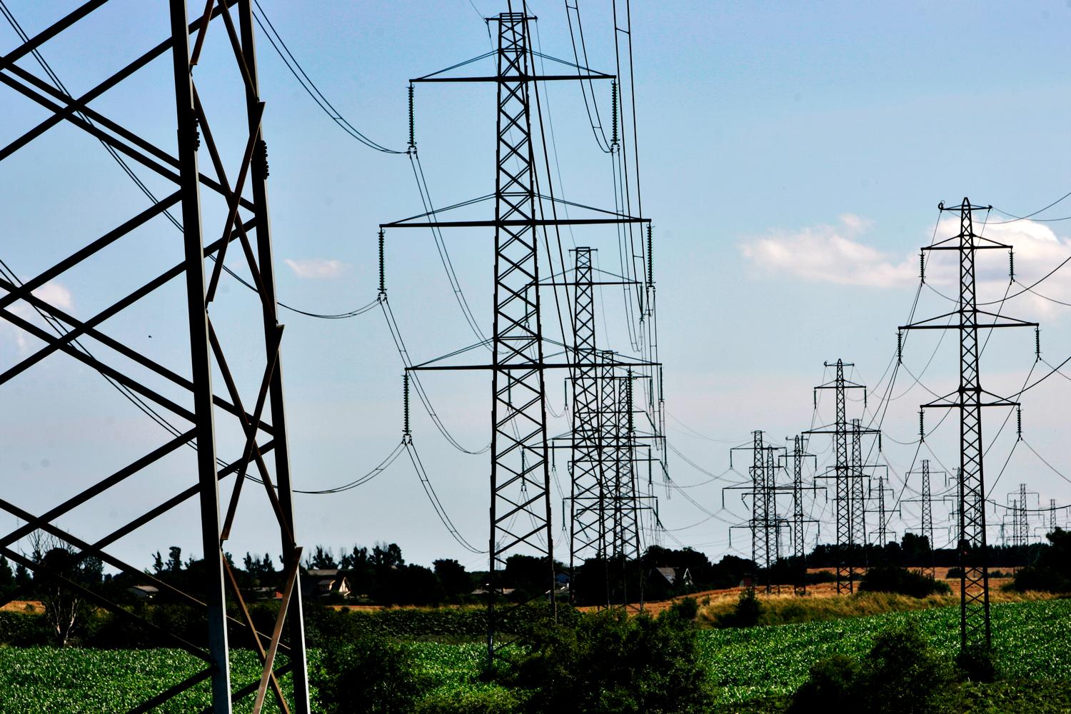 Højspændingsmaster